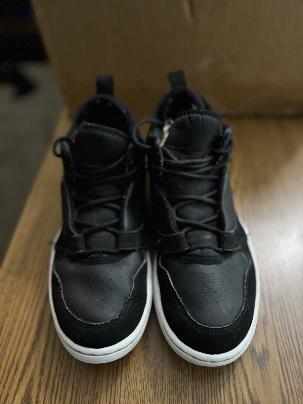 Size 6.5y Jordan Fadeaway Bred AO1331-016 NBS089
